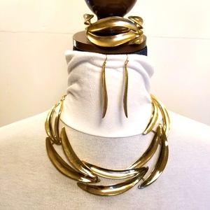 #W32 RARE Nordstrom gold-tone "Forge Ahead" Wavy Flexible Necklace